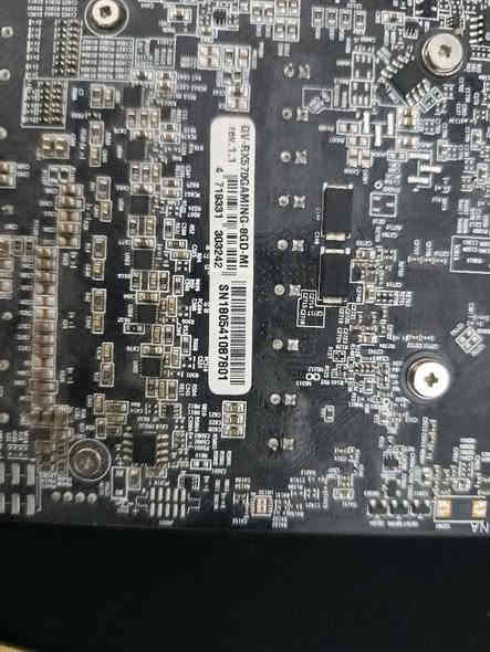 السلام عليكم هذني قطع للبيع كلهن شغالات
Rx570 8g ب70
هارد 128 ب10
هارد 320 ب10
رام ddr3 ب15
المكان حله مركز توصيل موجود
***********
