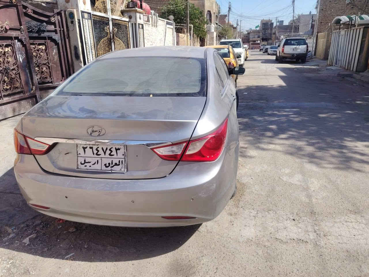 السلام عليكم 
سوناتا 2012خليجي
محرك وكير 2400دوش 
حداديه صدر جديد 
تبريد نقص كمبريسر فقط 
رقم اربيل تحويل وكاله شرط
بيها جراد بل قماره ول بنيد فقط
السعر 73وبيها مجال 
رقمي ***********
مكاني الشعب بغداد, العراق
