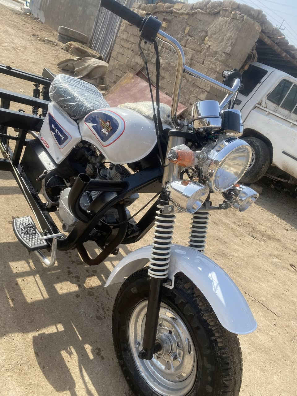 سلام علايكم ستوته اللبيع ٢٠١٥ أوراق توه معمره بس المحرك ما بدله  مكان ناصريه قضاء البطحاء ***********
