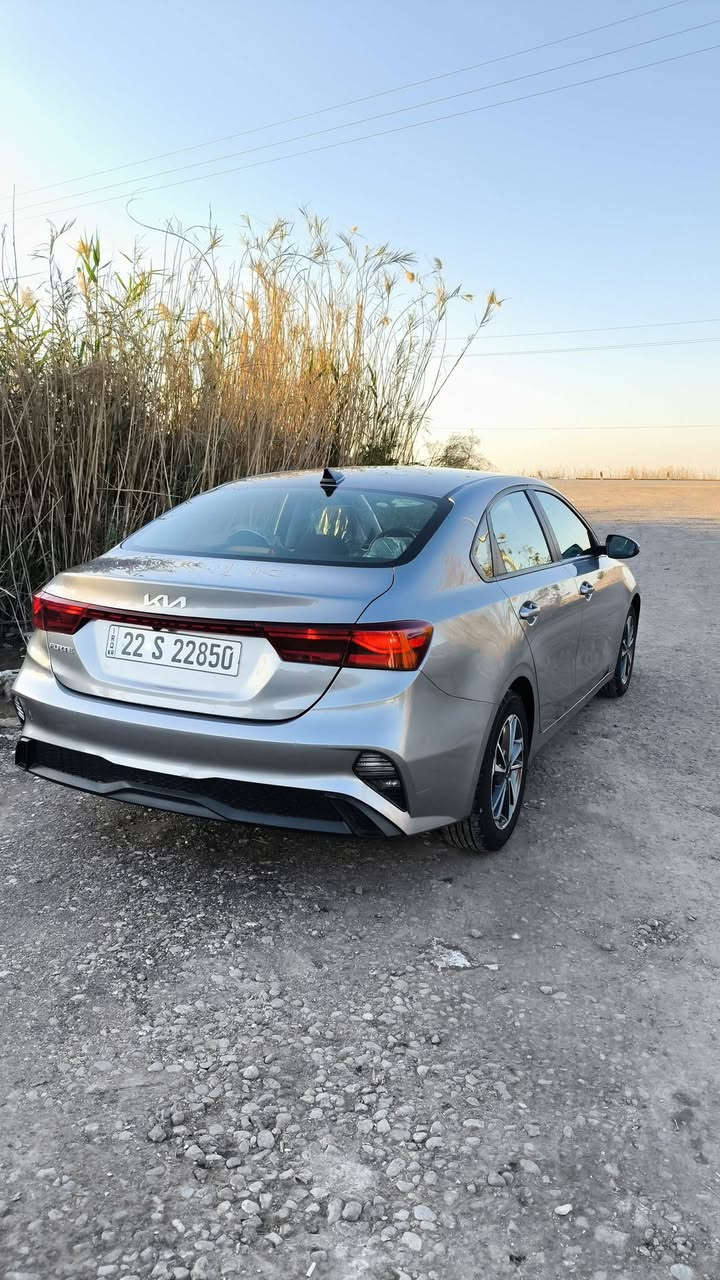 🛑🛑فورتي2024. للبيع 
⭕️⭕️السعر 158

🛑🛑المحرك2000 دوش 

صور الحدث بل منشور  جاملغ الخلفي اكلير من امريكه ول جاملغ امامي فتح 
ماشيه 40 الف ميل
رقم أربيل بسمي اني رقمته 
مواصفات نص فول
تحكم ستيرن جهتين
رادار امامي خلفي
تحديد مسار
شاشه كار بلي
3 وضعيات قياده 
نورمال وسمارت وسبورت

✅تبريد شرط ثلج
✅تخم تاير 
مكاني واسط 
***********📱
