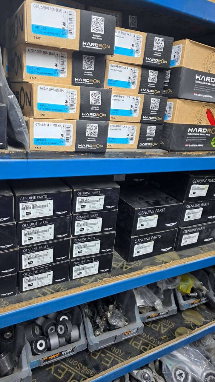 سلام عليكم شباب توفر صدر من موديل 2009 إلى 2025..
فيت بم جديد مستعمل 
فاتر دهن وفلتر كير
نوزلات
بلكات 
واجزاء محرك 
العنوان بغداد شارع النضال قرب قصر الأبيض..
الدوام من الساعة 7 صباحاً إلى 3 عصر 
***********.بادارة ليث القيسي 
***********.هذا رقم ابني رضا
