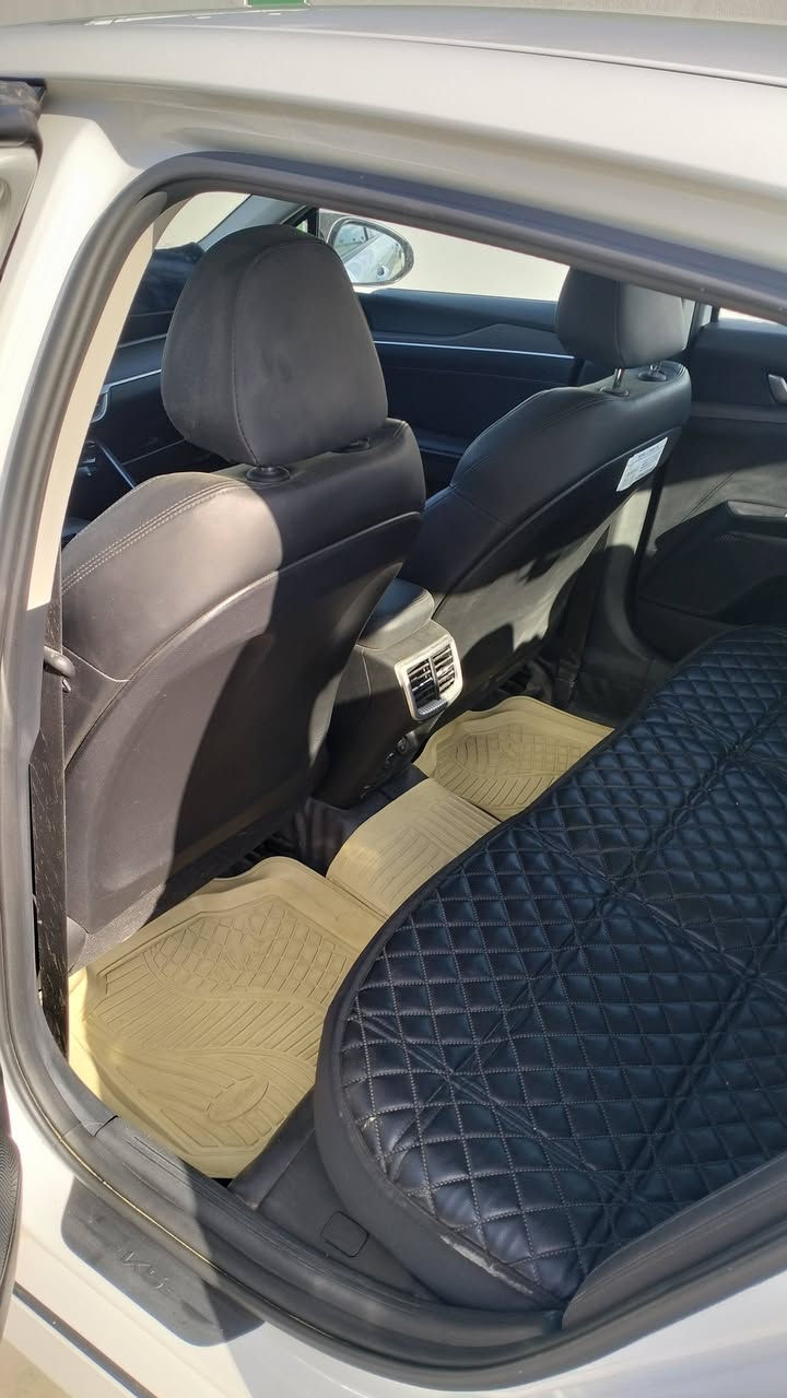 للبيع K5 موديل 2023
وارد كوري غاز فقط خط واحد
اصل
مرقم قادسية بسمي
مكاني ديوانية
السيارة رش قطعتين من كوريا
بدون اي ضرر او حادث
ابيعك على الفحص والسونار
السيارة فول مواصفات
قمارة حديد
اعرف راح يطلع واحد ويگلي شلون فول
اني اكتب المواصفات
وانت بكيفك

1- گير ماوس
2- درايف مود وضعيات قيادة
3- سايد بريك بصمة مع خاصية الاتو هولد
4- تشغيل عن بعد
5- خاصية الجنطة الذكية
6- خاصية رفع زجاج النوافذ
بعد قفل الابواب
7- تشغيل ذكي ودخول ذكي
( البصمة)
8- شاشة كبيرة فول مواصفات
مع GBS واندرويد اوتو
9-- اريل زعنفة
10- كامرة خلفية مع الاحساس الخلفي
11- لايت امامي لد
12- بگلايت لد خلفي
13- تبريد شاشة لمس
14- خاصية تنقية الهواء من الفايروسات والبكتريا
15- رادار امامي مع خاصية البريك قيادة شبه ذاتيه
16- رادار خلفي مع خاصية التوقف
والتنبيه الجانبي يمين ويسار
17- كرسي كهرباء امامي
18- تبريد وتدفئة الكراسي الامامية
19- تدفئة المقود
20- نظام الخروج عن المسار
21- تنبيه النقط العمياء 
22-  تبريد خلفي 
23-- سستم ايرباك كامل عدد(9) ايرباك 
24-- الاوامر الصوتية 
25-- كراسي جلد 
26-- نظام مانع الانزلاق
27-- مرايا الجانبية كهرباء قابلة للطي 
28-- مقود جلد حياكة
29-- المرأة الداخلية تعتيم ذاتي 

هاي ابرز المواصفات الموجودة
ماشية 64 الف 
السعر/ 190
الشراي يتصل
***********
أخوان التفاصيل 
كلهة مذكورة
