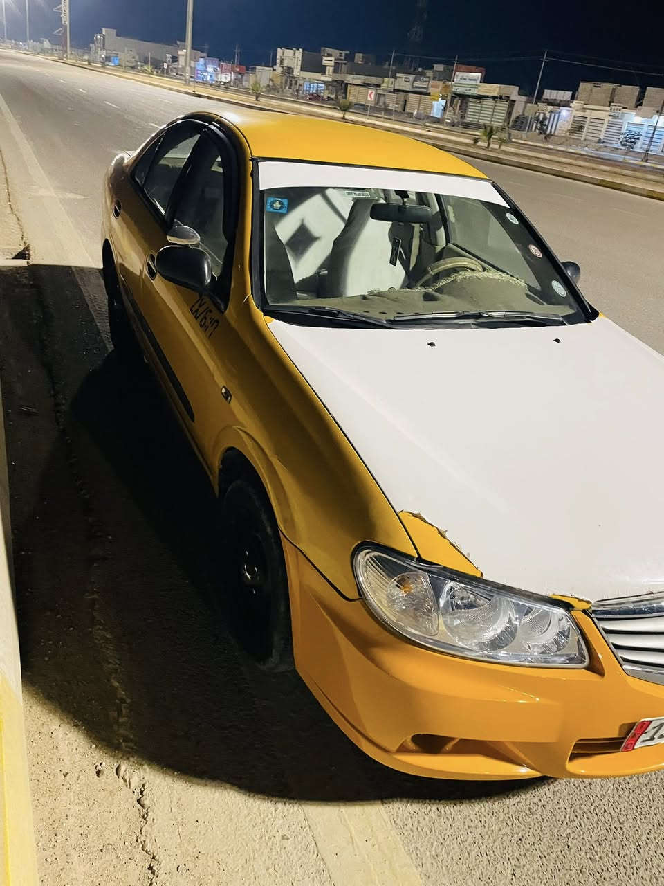 سلام عليكم 
للبيع نيسان سني 
2010 
كير عادي رقم انبار 
كلش نضيفه مابيه عيب 
سعره 75 وبيه مجال 
مكاني رمادي ***********
