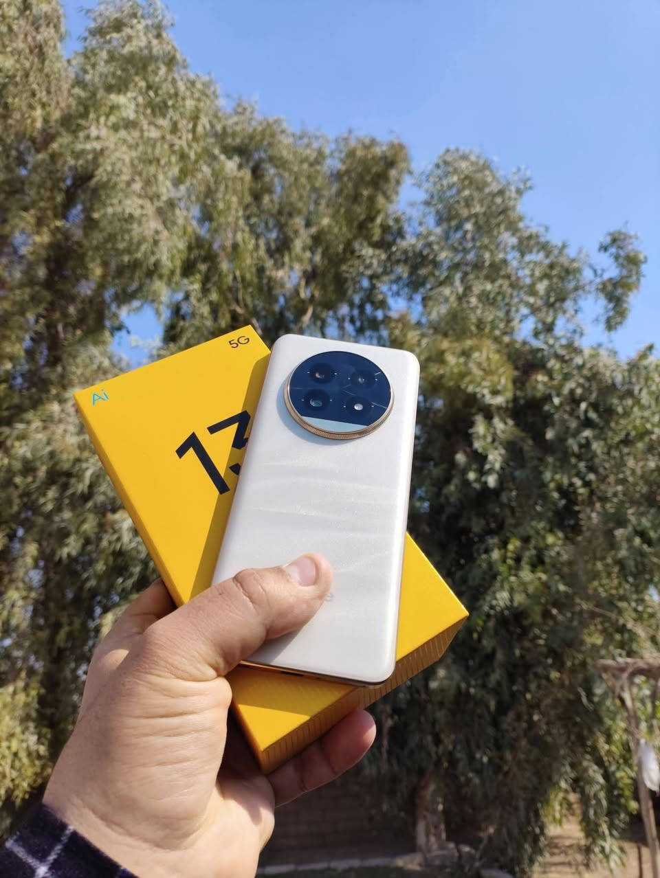 #رويال_سنتر_القوسيات
تحطيم الاسعار 
ريلمي 13برو بلس 
استخدام ايام فقط 
كامل ملحقات 512
300الف فقط
العنوان: القوسيات/طريق دهوك/جهة الطريق الخدمي/محطة المهند 

#للمزيد_تابع_الصفحه


**إذا كنت صاحب هذا الإعلان وتريد حذفه لأي سبب، رجاءا أرسل رسالة إلى الدعم الفني**