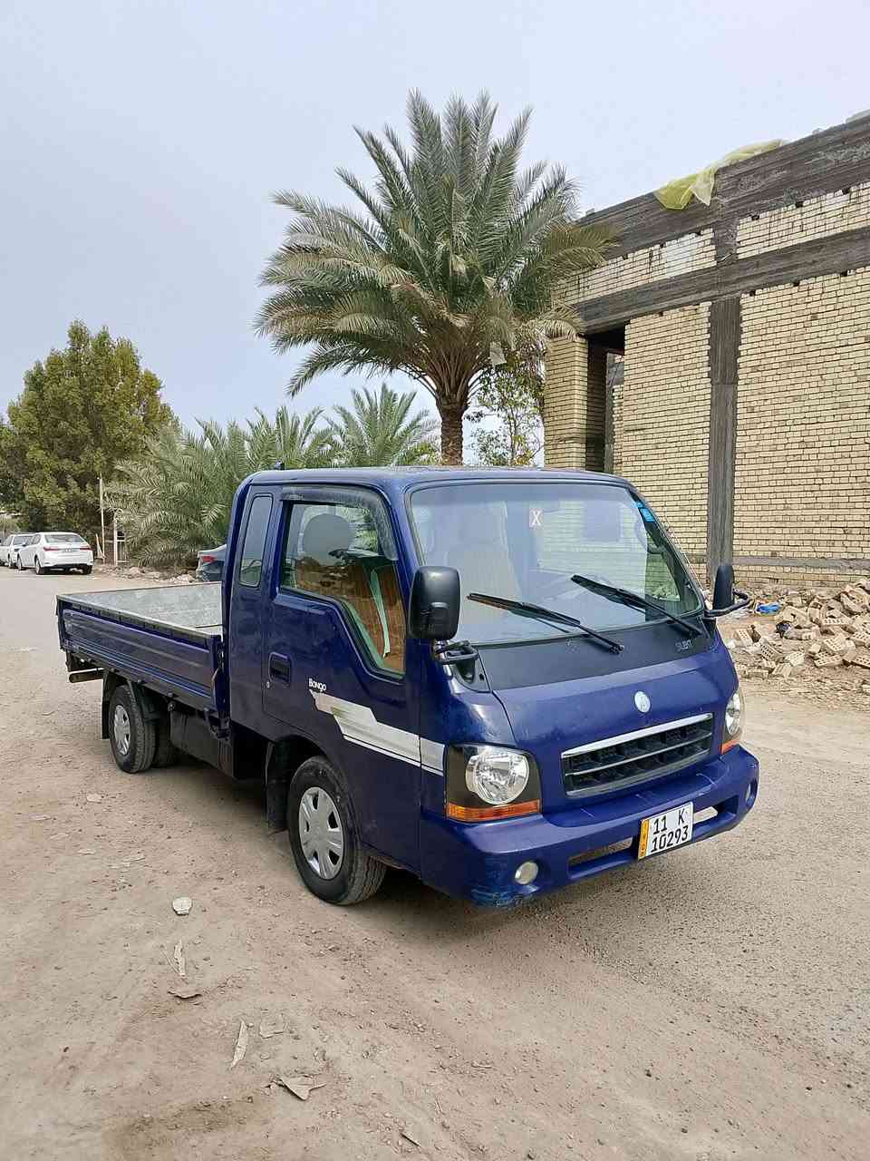 سلام عليكم للبيع أم عيون موديل ٢٠٠٣رقم بغداد إنكليزي سنويه ل٢٨ محرك كير اكسن شواصي  صدر أمامي وخلفي جديده سيار جاهزة من كلشي السعر *********** عنوان التاجي
