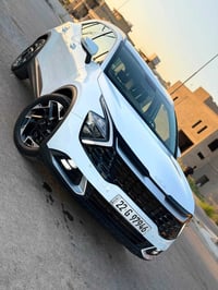 للبيع كيه سبورتج خليجي موديل 2024 ماشيه 26 محرك 200   المواصفات كراسي ...