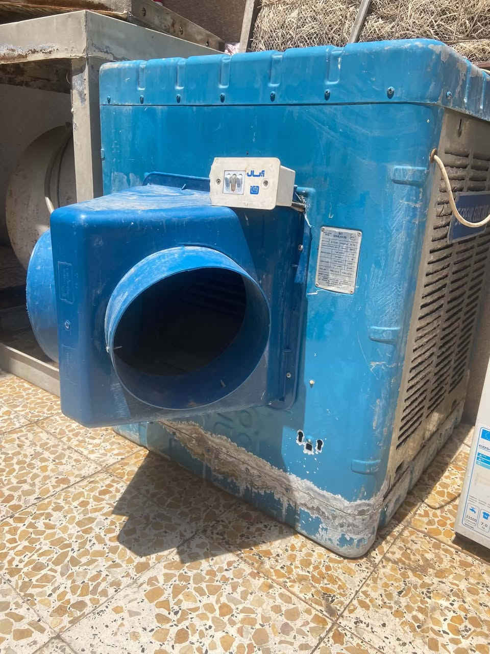 مبريده عدد 2 سعر وحد 70 الف وثاني 75 بيسكل سعر 45 وغسالة سعر 140 الف العنوان اربيل هفلان شارع عشرين كلهم شغال بشرط


**إذا كنت صاحب هذا الإعلان وتريد حذفه لأي سبب، رجاءا أرسل رسالة إلى الدعم الفني**