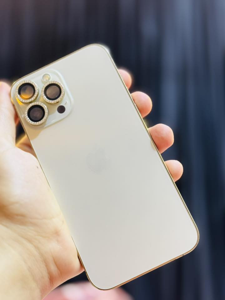 السلام عليكم 13برو ماكس نموذج Mشرق اوسط كلشي ما مبدل بي جهاز نضيف شخط مابي بطاريه 83 السعر 750
واتساب ***********
