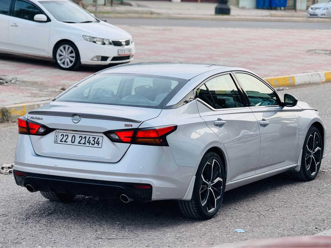 سلام عليكم
- نيسان التيما (خليجي) 2023 فئة SR
-رقم اربيل جديد تحويل مباشر 
1N4BL4AP1PN356219

- حادث السياره بنيد فقط صبغ شرط بدون اي دواخل باقي السيارة كفاله عامه شرط الفحص و سونار مرفق بالمنشور

- مواصفاتهه شفتات ستيرن ، كامره ، تشغيل عن بعد , تبريت قطعتين ، اشاير مري ، شاحن وايرليس ........

- حجر بيئة حتى كتلوكات شركه وياهه كامله مناقصهه شي

- السعر 180ورقة
- عنوان السيارة ديالى : خانقين
***********
*********** خناقين, ديالى
