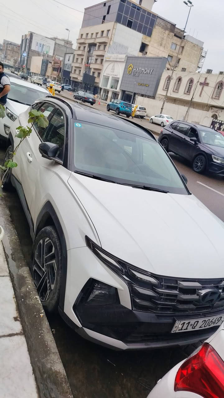 سلام عليكم توسان 2025
خليجي ماشية 3000 شبه زيرو
فول تو كلر صندوك كهرباء 
كراسي كهرباء فول مكفول 
سعر 234 
***********
