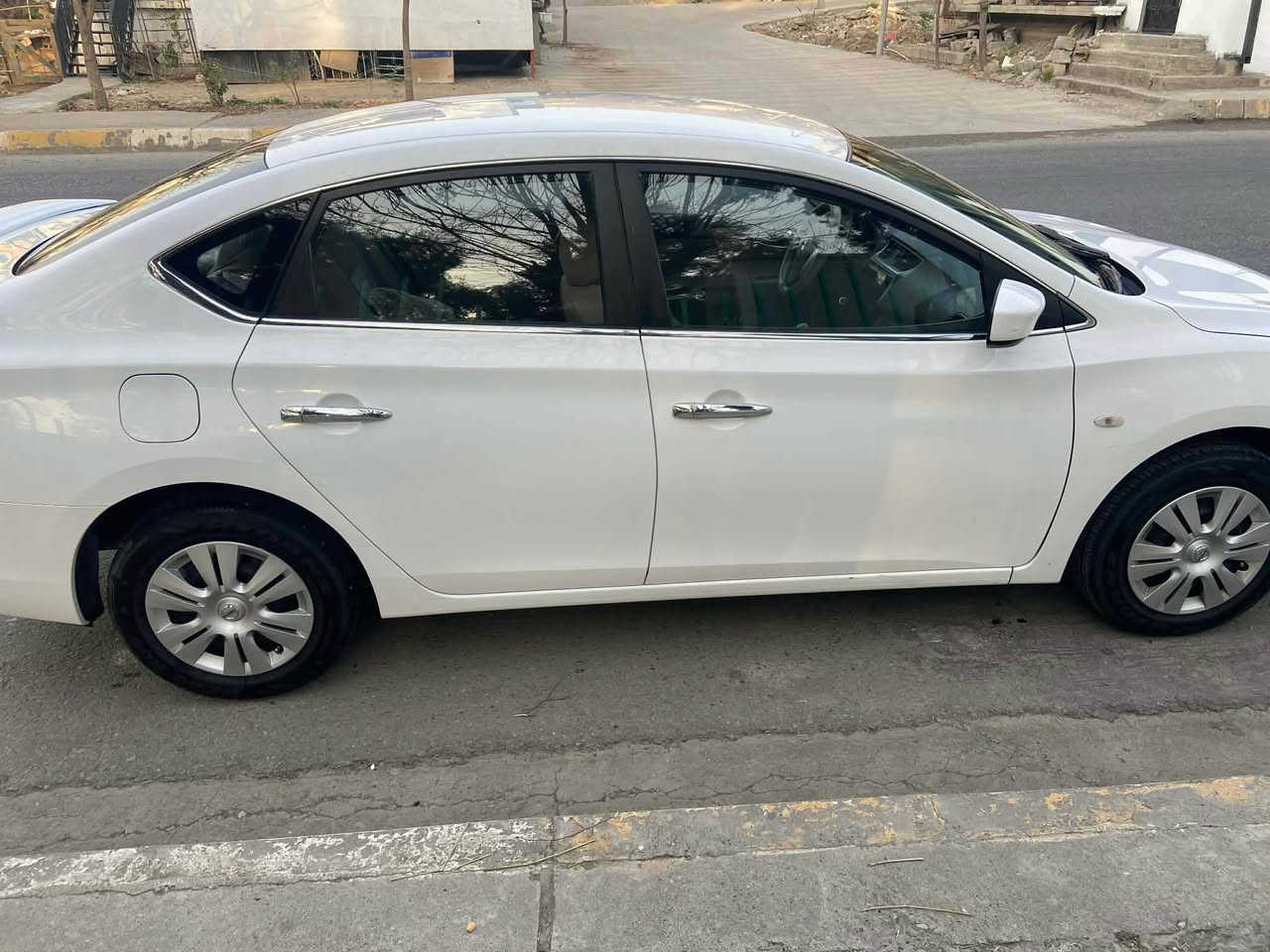 نيسان سينترا خليجى

🔹مۆدێل 2016 📦

🔹ره قه م باريك 

🔹چوار تايه ى تازه 

🔹کامل سێرڤس کراوە

🔹ڕۆنی گێر و مەکینە گۆڕاوە

🔹ته برديد مه ركه زى ، بلاجكتۆر  

🔹یەک پارچەی بۆیاخ بێناو گرتن

🔹سعرى 124💵معامه لەیەکی کەم 

🔹ژ.م ***********📞 دخان, السليمانية
