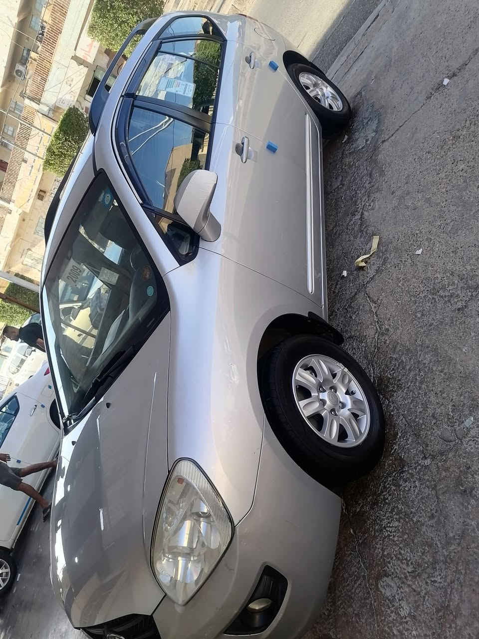 كيا كارنز ٢٠٠٩  كفاله عامه من الصبغ والتبديل والبارد والجراد سياره جديده كتلوك الشركه بيها ماشيه ١٧٠ محرك الفين دوش ٧ راكب تبريد ثلج
السعر ١٢٥ مكاني الانبار هيت
هاتف ***********
