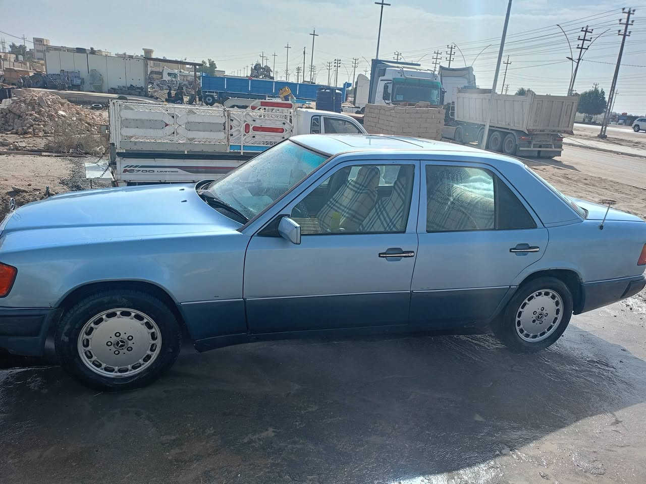 يا الله السلام عليكم سياره دب مرسيدس مراوس بمارك رقم بابل مشروع وطني سنويه لحد 2028 نظيفه تجي وتوشفها معمره بس الهلالات شاصي الركوك ما بيبهن شي جاهزه صاحبها يريد مداور مكاني القرنه


**إذا كنت صاحب هذا الإعلان وتريد حذفه لأي سبب، رجاءا أرسل رسالة إلى الدعم الفني**