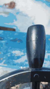 فقط ماكينه للبيع العنوان بصره قرمه علي مكينه ياماها 200 الارقام اتصال واتسا//***********//***********
