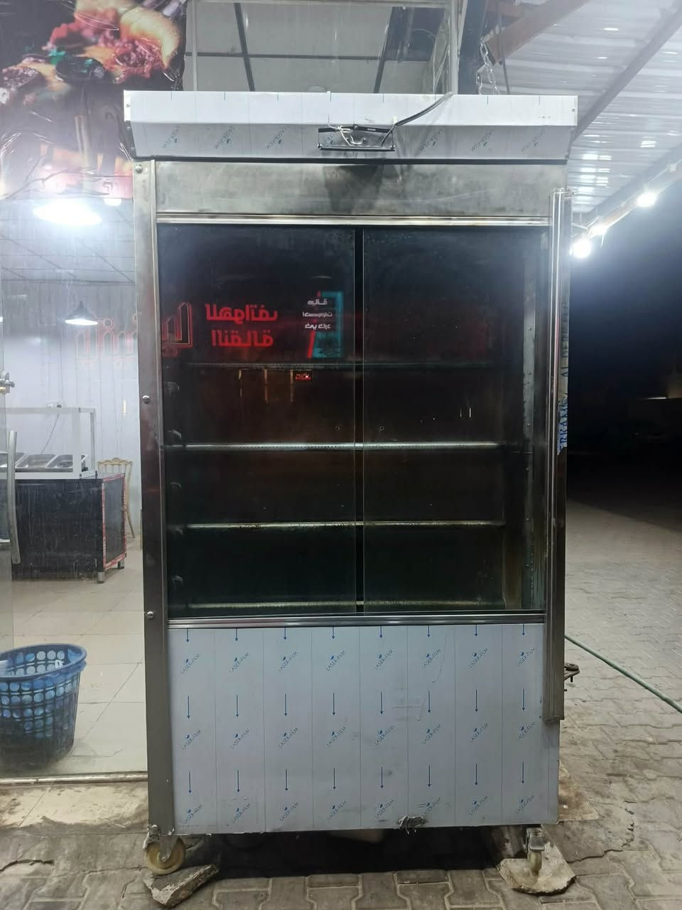 غراض مطعم نظيفات حيل
ثلاجة هيتاشي. بابين  باب ثلاجة وباب مجمدة كبيرة. السعر النهائي مليون.  جديدة كلش استعمال قليل. 

شواية دجاج. ثقيل. جديدة استعمال قليل. ٨ شيش.  السعر ٧٠٠ 
شواية گص. ثقيل. نضيفة حيل. شيشين. السعر ٥٠٠. 

كلن برگر كبير مع قلاية. فنگر. السعر ٥٠٠

كابسة. صاج. وبركر. كبيرة. سمارت  الاصلية. جديدة كلش استعمال قليل. السعر ٢٥٠.

ميوزة. كافترية.  تسكام  درجة اولا.   ٥٠٠.

قلاية. فنگر.  غازية جديدة.  السعر ٢٠٠.


**إذا كنت صاحب هذا الإعلان وتريد حذفه لأي سبب، رجاءا أرسل رسالة إلى الدعم الفني**