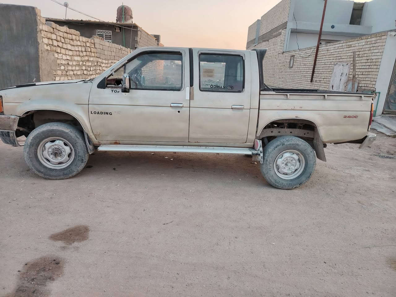 نجف 
نيسان جبل موديل ١٩٩١ رقم المثنى عنوان نجف
سعر 35
***********
