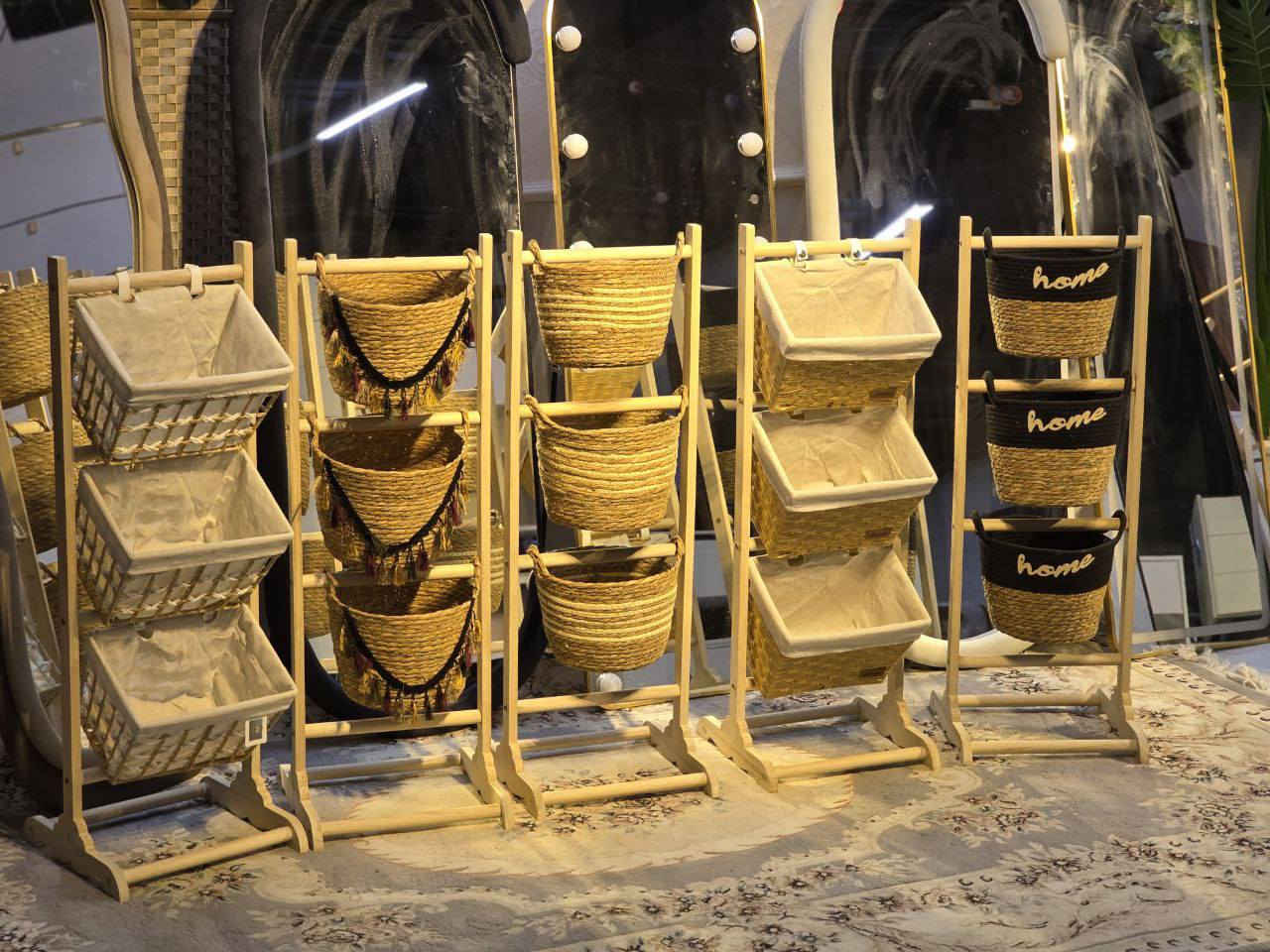 ✨ قطعة عملية بكل بيت ✨
🧺 سلة خضروات / فواكه
تنظيم مرتب للمطبخ ويضيف شكل حلو للمكان 👌
مناسبة لـ:
🥔 الخضروات
🍎 الفواكه
🧅 البصل والبطاطا
✔️ ترتيب عملي للمطبخ
✔️ تصميم أنيق ويوفر مساحة
✔️ استخدام يومي بكل بيت
💰 السعر: 40 دينار فقط
#توصيل_جميع_المحفاظات_5


**إذا كنت صاحب هذا الإعلان وتريد حذفه لأي سبب، رجاءا أرسل رسالة إلى الدعم الفني**