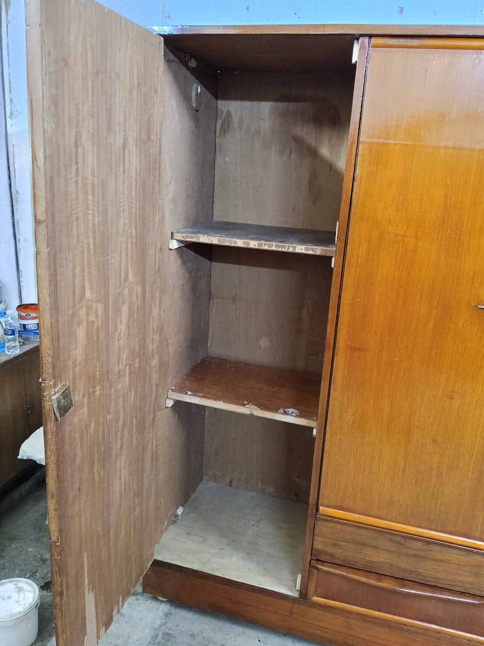 قنصور 4 ابواب نضيف السعر 135 للأتصال *********** أو *********** موصل, نينوى
