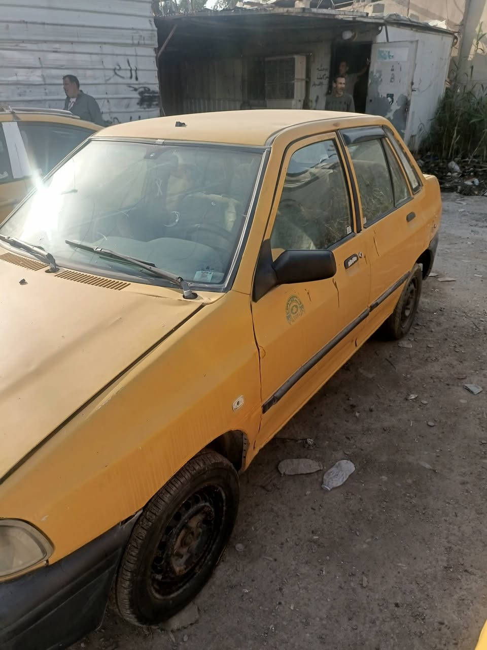 سايبه موديل 12رقمهة بغداد اتكلف للسرقه والعشائر سعره 10ورقات وبيهة مجال مكينه وكير انظاف عنواني بغداد هاتف *********** رقمهة احمر
