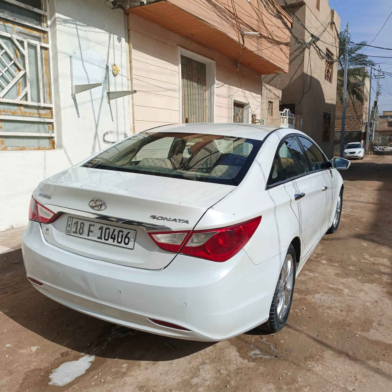 سوناتا موديل 11خليجي بيه قطعتي صبغ بس مكاني كربلاء جاملغ المامي.وباب الخلفي مداور مباشر ***********سعره 98وبيه مجال حد جيه بس
