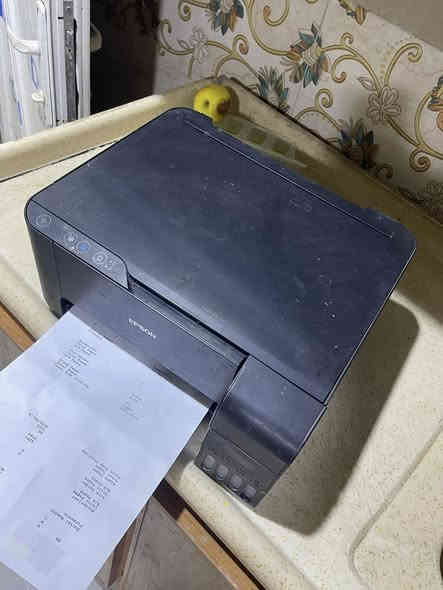 طابعة جاهزة ومرتبة واستخدام قليل للبيع 
بسعر ١٤٠ الف
مكاني بصره زبير
***********
للتواصل وياي ع هالرقم
