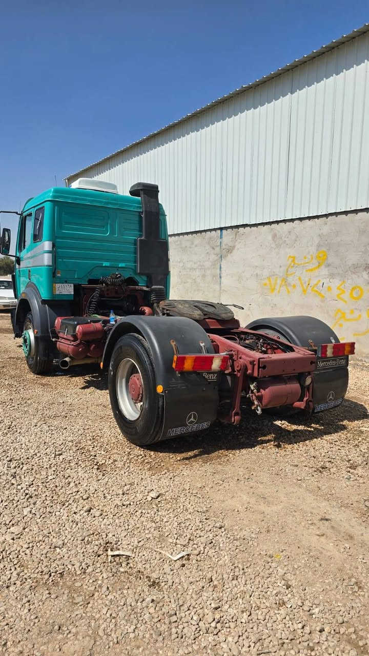 لبيع تك لماني مديل 94 مكينه 35 كير 180 قماره وشاصي بله صباغ مكفواله كفاله عامة تخام تاير ***********
