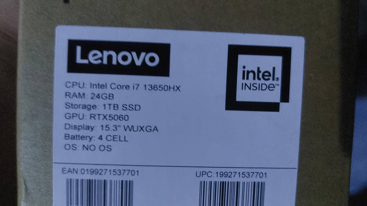 💻 Lenovo Legion 5 – 15IRX10
🔹 المعالج (CPU):
Intel® Core i7-13650HX
14 نواة (6P + 8E) / 20 Threads
سرعة تصل إلى 4.9GHz
كاش 24MB
🔹 الذاكرة (RAM):
24GB DDR5-4800
(2×12GB SO-DIMM)
🔹 التخزين (Storage):
1TB SSD M.2 2242
PCIe 4.0 x4 NVMe
🔹 كرت الشاشة (GPU):
NVIDIA® GeForce RTX™ 5060
سعة 8GB GDDR7
Boost Clock: 2497MHz
TGP: 115W
572 AI TOPS
🔹 الشاشة (Display):
15.3 إنچ WUXGA (1920×1200)
IPS – Anti-glare
سطوع 300nits
تغطية 100% sRGB
تردد 165Hz
Dolby Vision® + G-SYNC®
🔹 المنافذ (Ports):
3× USB-A (USB 3.2 Gen 1 – أحدها Always On)
2× USB-C (USB 3.2 Gen 2 + DisplayPort / USB-PD 65–100W)
HDMI 2.1 (يدعم حتى 8K@60Hz)
مدخل سماعة/مايك 3.5mm
Ethernet (RJ-45)
مدخل الشاحن
الشاحنة 245W
للتواصل *********** فقط واتساب
علما ان الابتوب مستعمل ٥ اشهر فقط وبعده داخل الضمان
سعره مليون و600 بيه مجال مرتب ❤️
اذا مو شراي لاتاخذ من وقتي رجاءً❤️❤️
