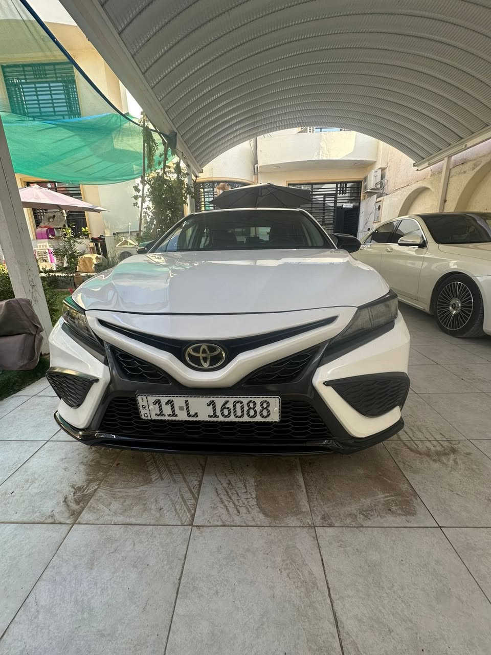 السلام عليكم كامري 2021 السياره امريكيه السياره نضيفه وجاهزه ماشيه 160 ميل السياره فول مواصفات للاخير سعره 190 وبيها مجال واتساب***********
