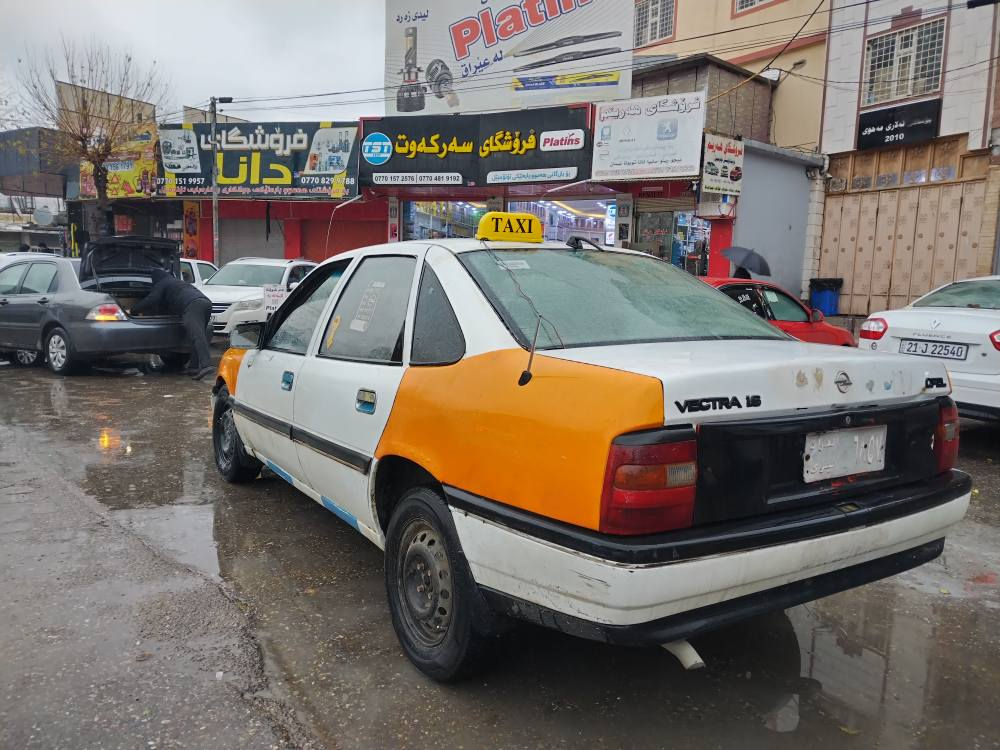 سلاو لە مالی هەموان سەیارەی کەسابەت بە هەمو شەرتیک ئەیفروشم بەشەرتی ترایی ***********/ *********** ئارمی پلاستیکی هەولیر بەشەرت . نرخ 23گلاو مەجالیکی برایانە مەکینە 16 قایش پان پاوەر پیویستی بە وەسف نیە خوت وەرەو بیبینە تەقەو رەقەو کارەبای کامل بەشەرت فلچەو گەرمیو دارو بەردی بەشەرت دوای عەقد یکسەر بو ایش 😎 شوین سلیمانی السليمانية, العراق
