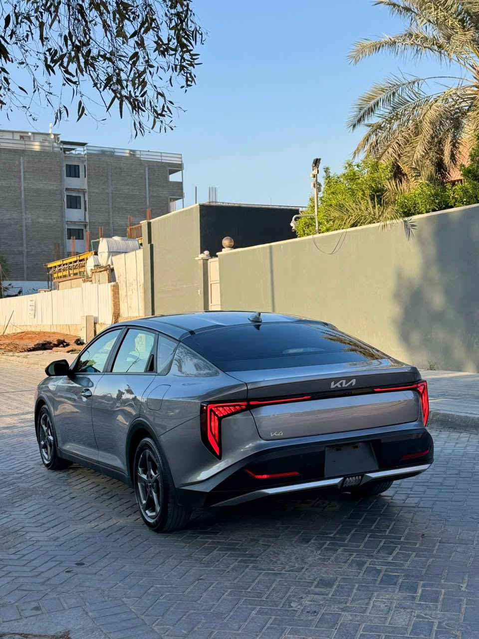 السلام عليكم كي فور شكل جديد 2025 نص مواصفات lx بصمة شاشه دجتل إلكتروني ماشيه 11 الف رادار امامي خلفي جانبي مكينه 2000 دوش صبغ جاملغ وبنيد ايرباك ستيرن بسم شركة تريد وكاله تريد تحويل مضمون مكانها الكاضميه السعر 154 وبيها مجال بسيط ***********
