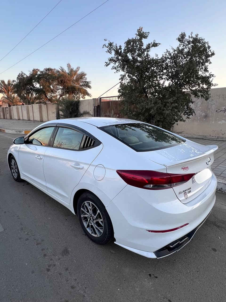 السلام عليكم 
عندي سياره النترا موديل 2018 وارد أمريكي ( كلين)
محرك 2000 لون ابيض 
ماشيه 60 الف السعر 13000$وبيها مجال بسيط  ‏رقم بغداد السيارة
العنوان بغداد
***********
