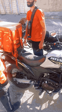 تبديل سحاب الصندوك ب٣الاف نجيكم اي فرع من افرع الشركه كرخ ورصافه وبنفس السعر ..الاثنين والاربعاء بمارت الرصافه القاهرة الثلاثاء والخميس بمارت الكرخ السيديه .انشالله من الساعه ٢ الى الساعه ٩ ليلا *********** ابو رحمه الاسكافي
