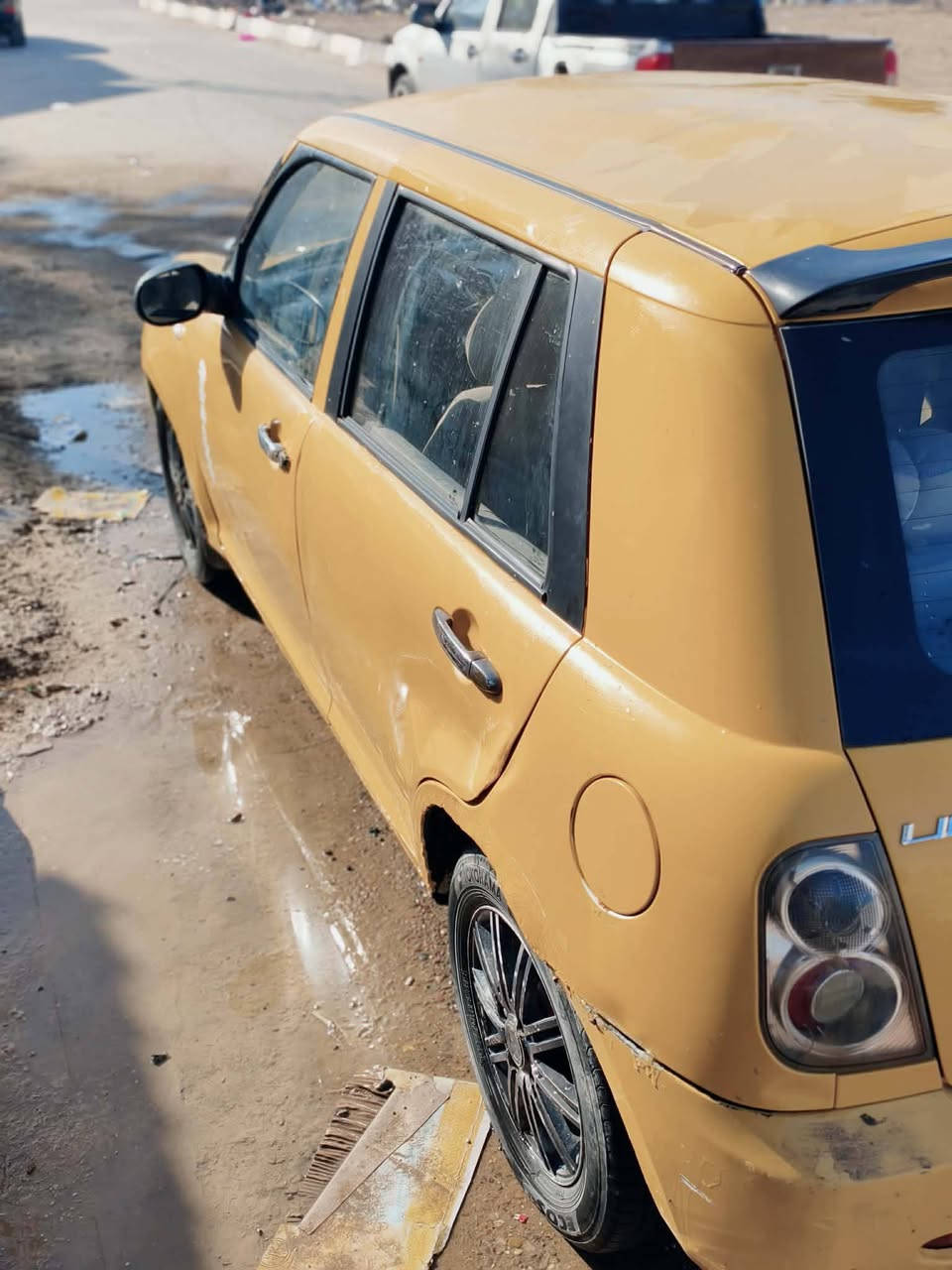 سلام عليكم ليفان للبيع موديل ٢٠١١سياره جاهزه مكينه وكير كفاله سعر ب٢٥وبيه مجال مكاني كربلاء طويريج الاستفسار أكثر اتصل ***********
