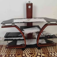 طاولات • معرض جديد • قابل تفاوض