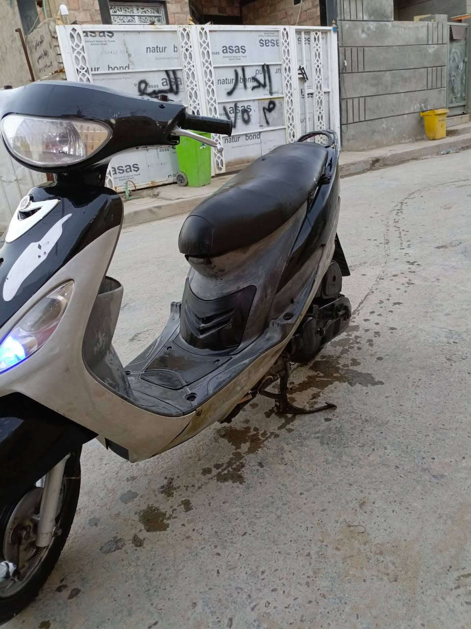 ماكس منغوليه للبيع مكفوله دراجه بلاديه مكاني الامين سعر ٥٥٠ وبيها مجال تواصل خاص ***********
