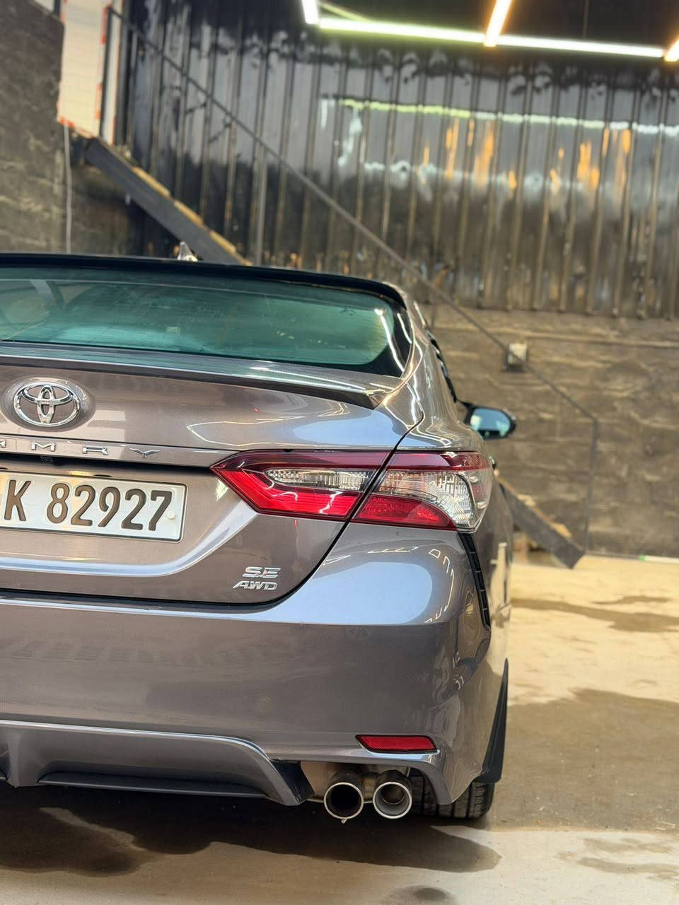 Toyota Camry 2023 SE  nightsha
رقم اربيل بااسمي  

ماشيه 92الف  كيلو متر  وليس ميل 

الضرر:فقط دعاميه اماميه   

‎بدون دواخل بدون ايرباك 

‎صور حادث موجود 

‎حجم المحرك 4 سلندر (2.5L)

‎المواصفات:

‎رادار امامي ( تحديد مسار)

‎تحذير من الاصطدام

‎تحكمات+شفتات استيرن 

‎شاشة كبيرة لمس+كاميرا

‎مانع انزلاق+ABS

‎كشنات جلد + كشنات كهرباء

‎تحكم وضعيات القيادة (Sport - Normal - Eco)

‎سايد بريك كهربائي  مفتاح الاوتو هولد

مع منافذ USB,AU  

‎السيارة دفع رباعي والكير و المحرك بشرط مكفول.؛؛ سعر 210 وبيه مجال


**إذا كنت صاحب هذا الإعلان وتريد حذفه لأي سبب، رجاءا أرسل رسالة إلى الدعم الفني**
