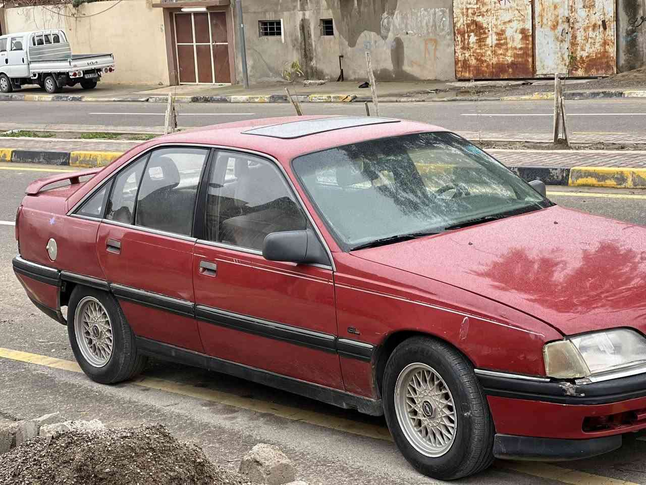 اوميكا للبيع حجم ٢٠
سعر ٣٥وبيها مجال
***********
مكلف بلنشر.
