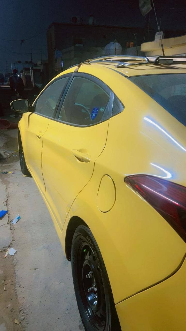 ننترا موديل/16/ بغداد مصفرة غرامة وهيهة رقم نكليزي سيارة حادثهة باب الخلفي وشوية بل جاملغ الخلفي حادثهة لامريكا بسمي سيارة ***********
