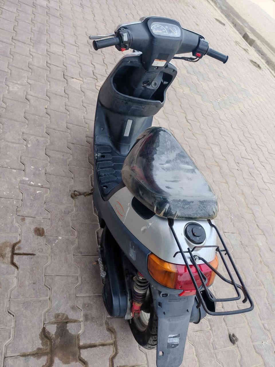 دراجه بطه بحالة الوكاله مكفوله كفاله عامه
موجود خاص او على الرقم 
***********
