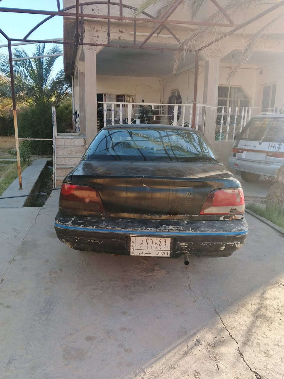 سلام وعليكم دايو برنس فراشه 1996 سياره حلوه ونضيفه  وكاله بسمي ويحقلي التحويل للشراي محرك كير شرط سعر 25 وبيها مجال الستفسار خاص متوفر عله الفس وعله الواتساب ***********
