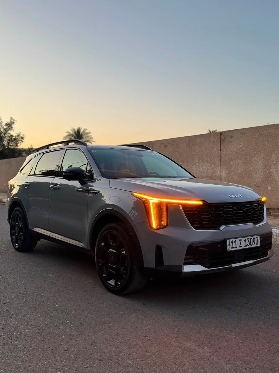 السلام عليكم
سورنتو 2024 X-line فول الفول Prestige

وارد امريكي 

(مــواصـفـات السـيـارة)

حادث تبديل البنيد فقط بدون صبغ كله ليبل واحد 

بدون ايرباك

4 كامرات امامي وخلفي وجوانب 

بانوراما السعر 275

بصمة تشغيل + بيبان + صندوق 

ترحيب عند الاقتراب

مري شفط + كهرباء + رادار + ترحيب

كشنات جلد + تدفئة + تبريد + كهرباء + منفصل vip

سياقة ذاتية + تحديد مسار + 

رادارات امامي ٣ + ٢ مستشعرات +رادارات خلفي ٣ + جانبي٢ 

التوقف الذاتي عند الرجوع + التوقف الذاتي عند التحسس بالاقتراب

٦ حساسات امامي + ٦ حساسات خلفي

هند بريك بصمة

4x4 فور ويل درايف

وضعيات السبورت والنورمل والايكو والسون والسمارت

تبريد منفصل + امامي خلفي

بجم زينون + بك لايت ليد هيلوجين بلادي

ويل كب بلادي بلاك حجم 20

طبعاً الكار بلي فعال فقط ع البلوتوث بدون واير usb 

محرك السيارة 2500 تيربو المرغوب بقوة 281 حصان 

ماشية 45الف مايل

رقم بغداد بسمي 

العنوان كوت قضاء الحي

 

للاستفسار           ***********
