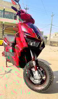 دراجة للبيع النوع سكنس حلوة و نضيفة وكلشي شغال 6بطاريات عنواني بغداد ا...