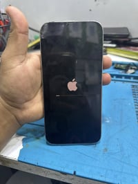 13 برو ماكس مبدل شاشه اصليه وبيه فطر بسيط مبدل بطاريه اصليه فيس ايدي ش...
