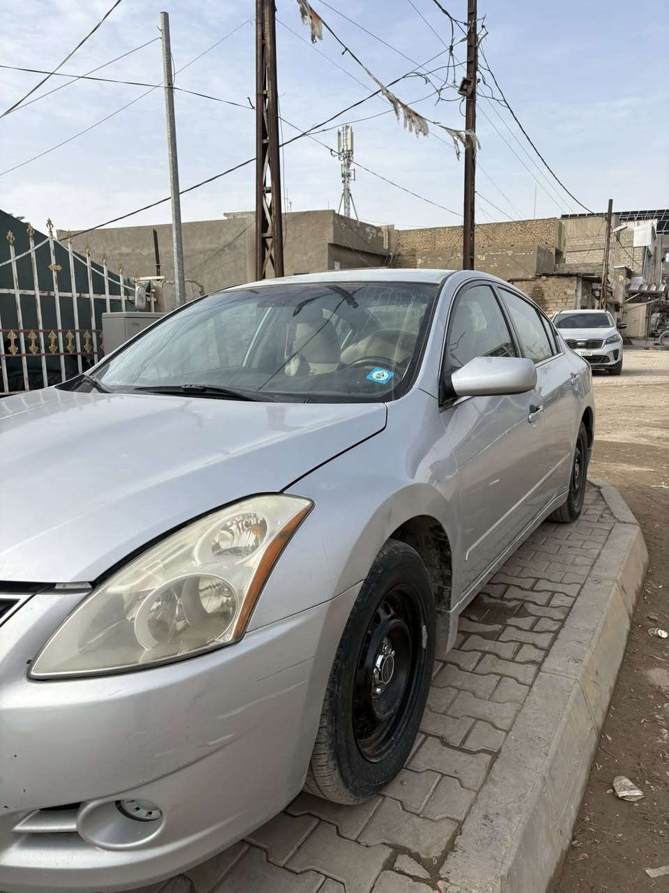 التيما موديل 2010 كير ومكينه مكفول تبريد وتدفئة السونار مرفق بالصور السعر 88ورقه ديالى بعقوبه ***********
