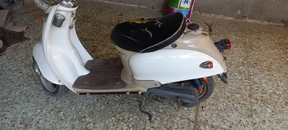 سلام عليكم دراجه 60 للبيع دراجه كامله مكمله كهربائيات كله شغاله دراجه نضيفه نقصه بس باتري 
السعر (300) وبيه مجال


**إذا كنت صاحب هذا الإعلان وتريد حذفه لأي سبب، رجاءا أرسل رسالة إلى الدعم الفني**