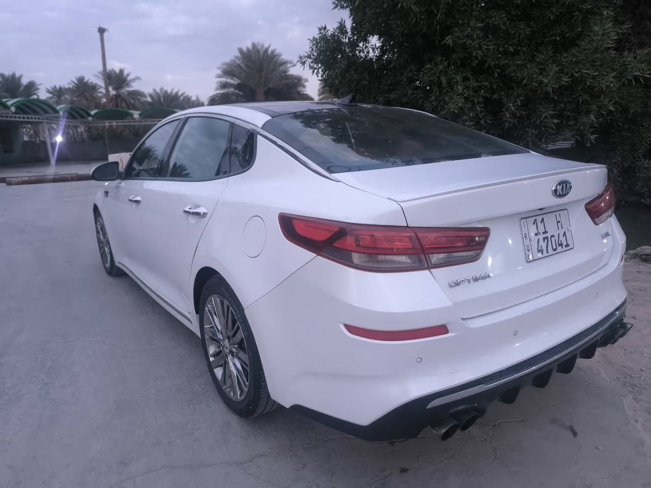 كيا اوبتما 2018 امريكي SXL فول الفول
ضررها دعاميه خلفيه مبدله فقط 
مكينه 2000 تيربو ماشيه 94 mil
رقم بغداد انكليزي بأسمنة 
السعر 165 وبيها مجال لشراي 
مكان السياره الحمزة الشرقي 
***********
