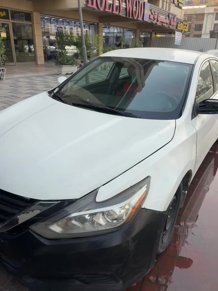 نيسان التيما وارد امريكي السونار بالصور
السعر ٨٥ ورقة 
التواصل 

‭***********‬
