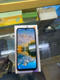 y8 برايم • ١٢٨ • شق اسفل الشاشه