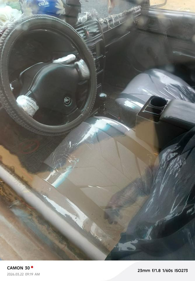 سلام عليكم اوبل فيكترا حجم 16 للبيع محرك وجير شرط خياس ما بي نهائيا السعر 45 وبيها مجال وسياره باسمي وكاوبون بنزين باسمي وهذا رقمي***********
