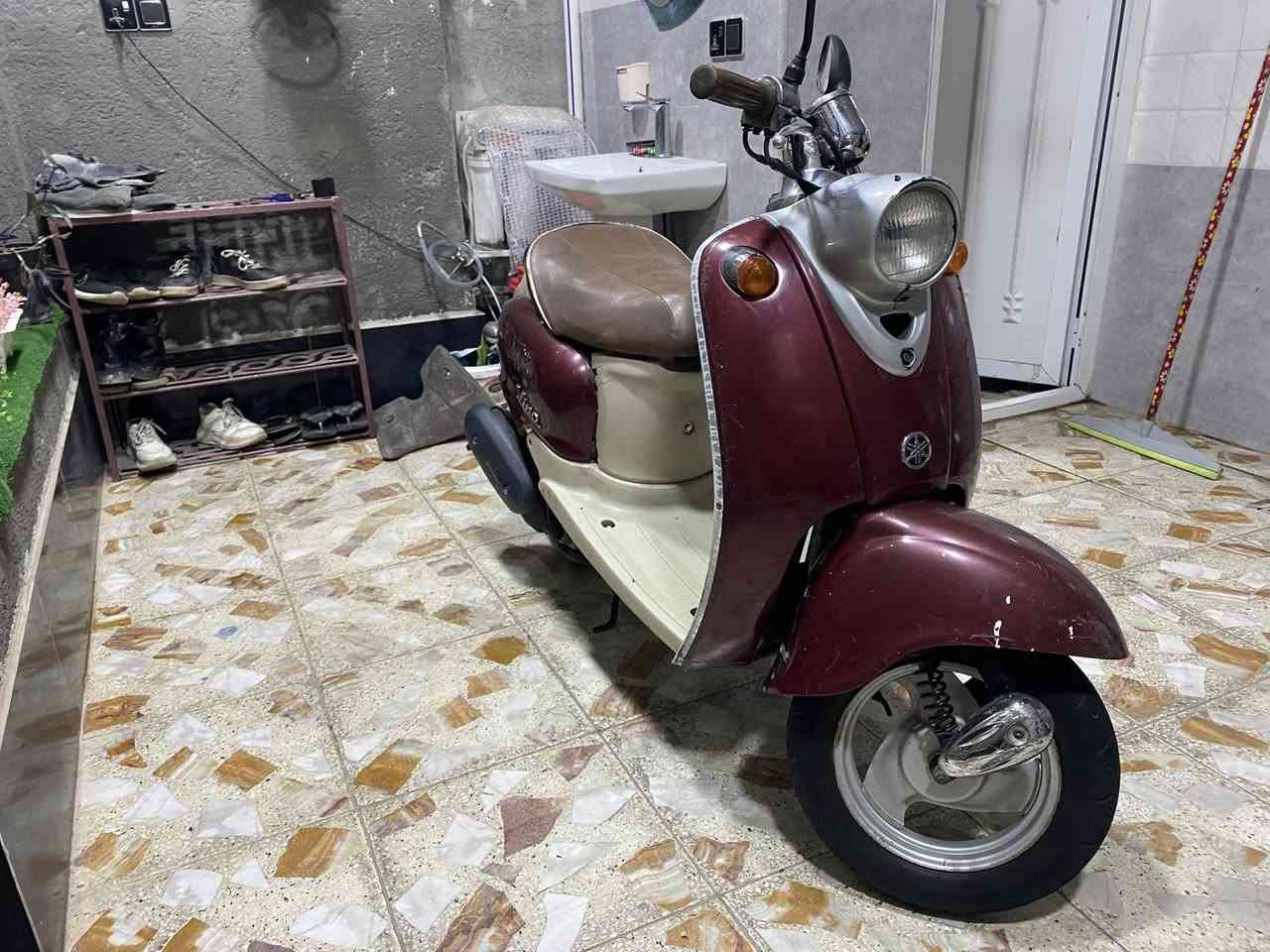 سلام عليكم كلاسك عبد الحليم 60للبيع شغاله نكره سلف وهندر دراجه ما ناقصه شي سعر 275وبيه مجال      مكاني شعب شارع صحه ***********
